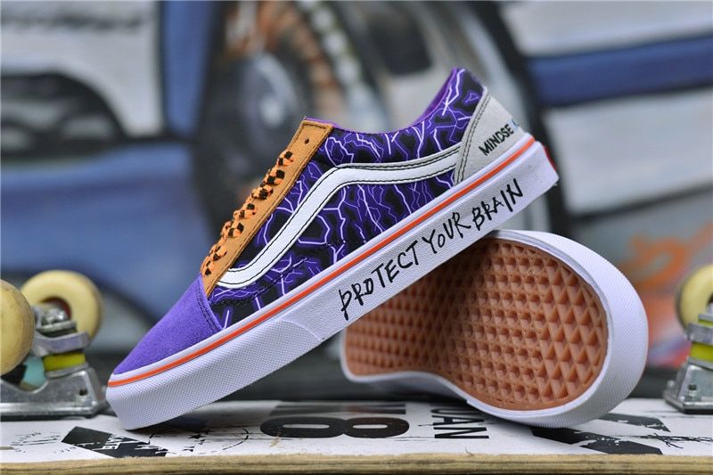 vans shoes color violet